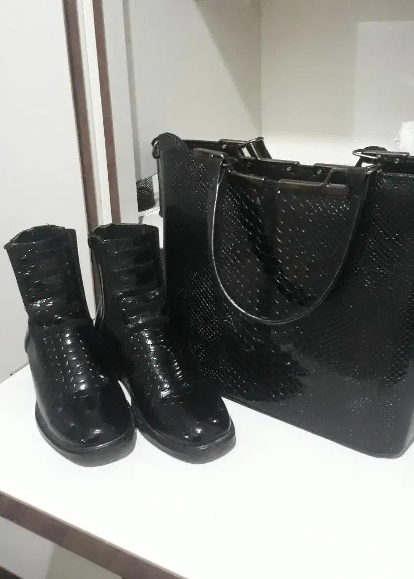 بوت اسپرت مجلسی|کیف، کفش، کمربند|تهران, شهرک صادقیه|دیوار