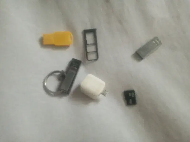 فلش ۱۶گ|لوازم جانبی موبایل و تبلت|مشهد, کوی دروی|دیوار