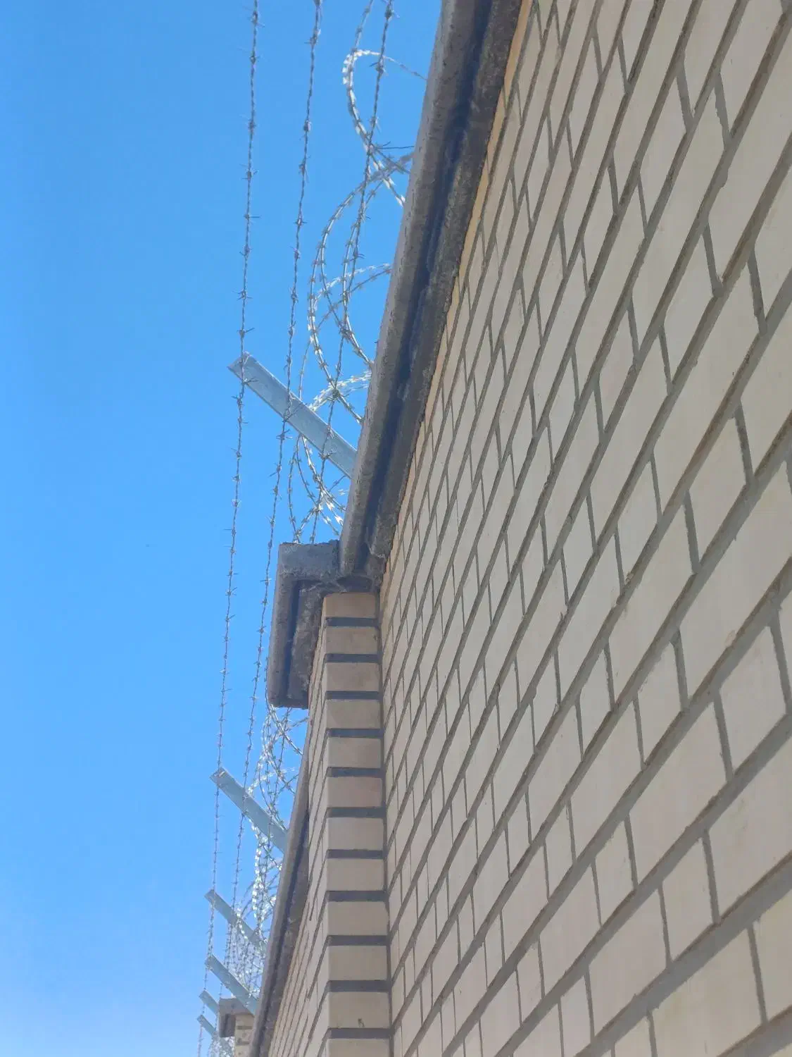 استخدام کارشناس HSE اجرایی داخل کارگاه ساختمانی|استخدام معماری، عمران و ساختمانی|نهاوند, |دیوار