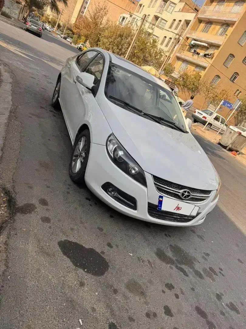 جک j5 اتومات مدل۹۶تک برگ قابل معاوضه نقد اقساط|خودرو سواری و وانت|کرج, حاجی آباد|دیوار