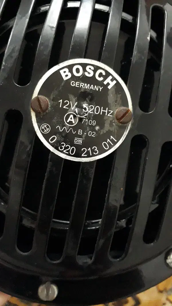 بوق ۱۰۱۱ اصل آلمان از آب گذشتهبوق ۱۰ ۱۱|قطعات یدکی و لوازم جانبی|اردبیل, |دیوار