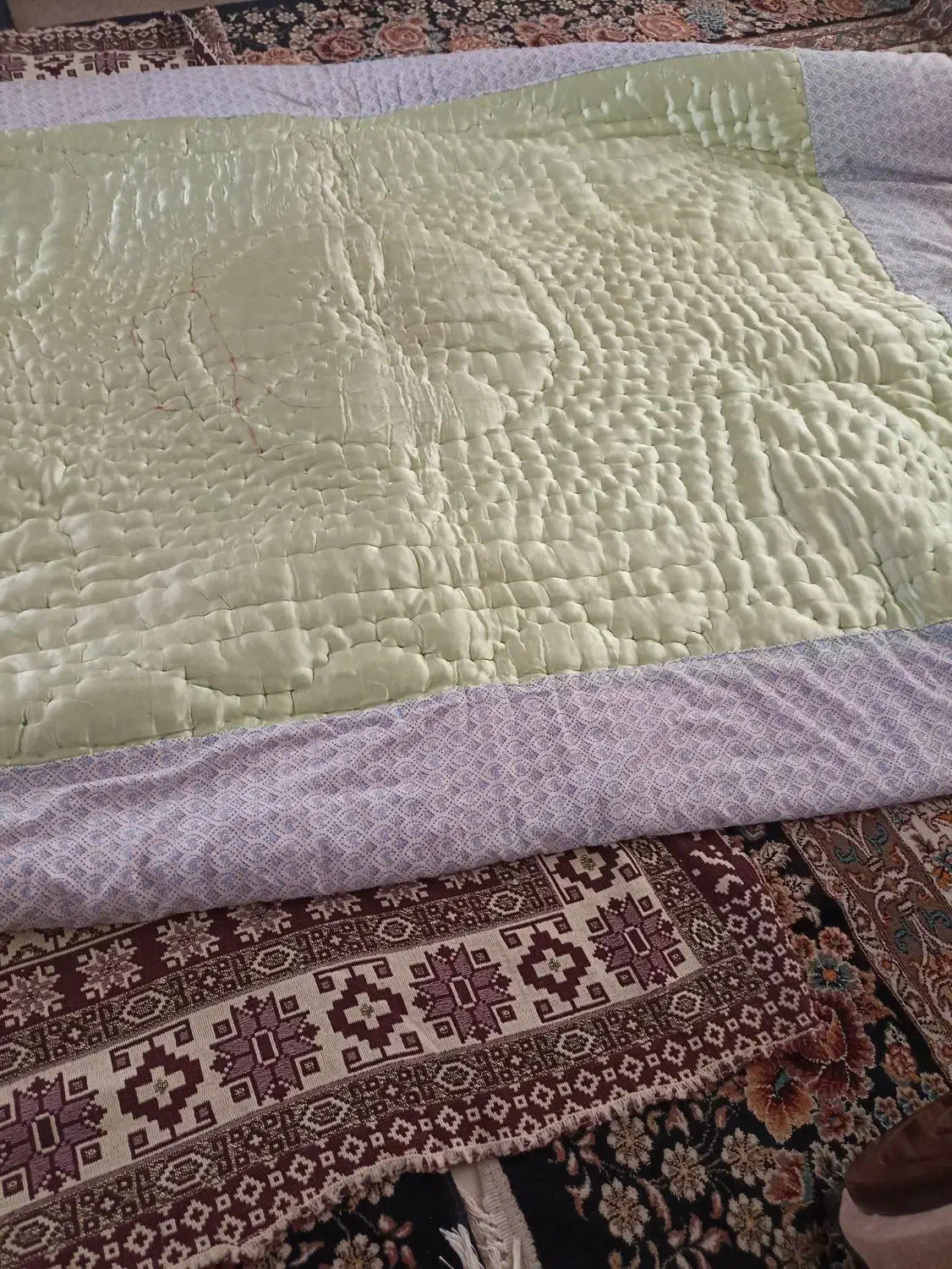 لحاف جنس گرم ساتن نو استفاده نشده|رختخواب، بالش، پتو|سبزوار, دانشگاه آزاد|دیوار