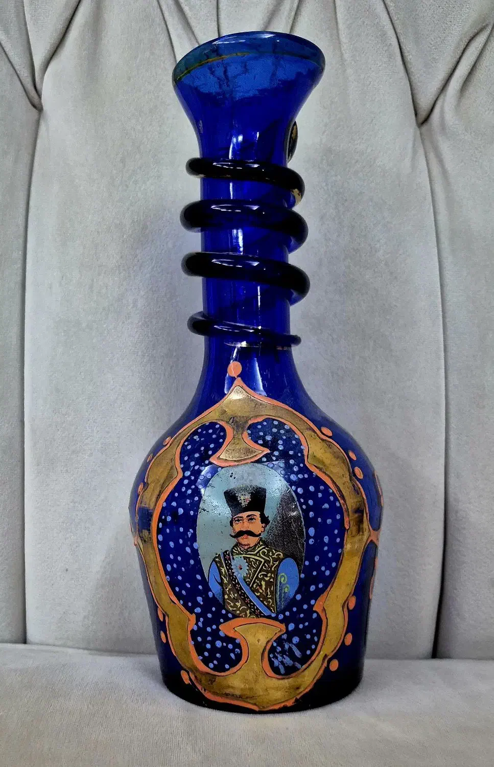 ظروف بسیار قدیمی|کلکسیون اشیاء عتیقه|اهواز, نادری|دیوار