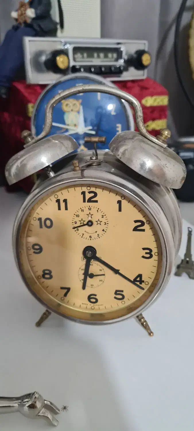 لوازم قدیمی آتیشه وبکر|کلکسیون اشیاء عتیقه|نهاوند, |دیوار