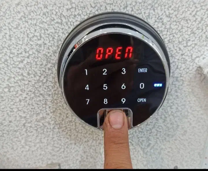 گاوصندوق با چک ثبتی|ابزارآلات|آشخانه, |دیوار