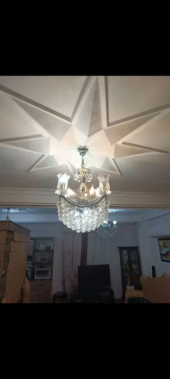 سه عدد لوستر خوشه ای با پایه استیل|لوستر و چراغ آویز|رشت, آب و برق|دیوار