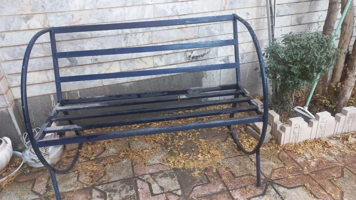 نیمکت آهنی|صندلی و نیمکت|کرمانشاه, |دیوار