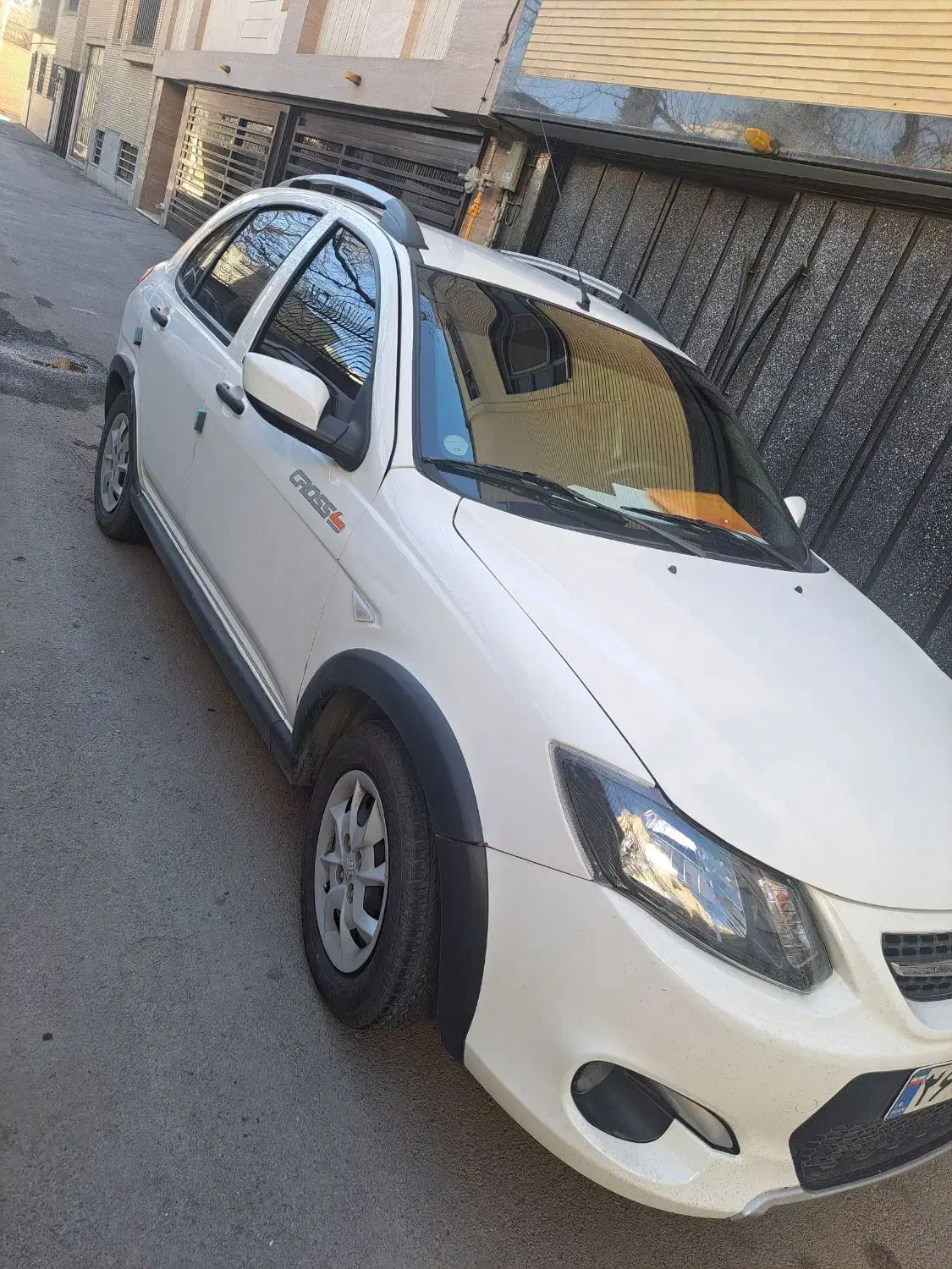 کوییک ۱۴۰۱|خودرو سواری و وانت|اصفهان, کارلادان|دیوار