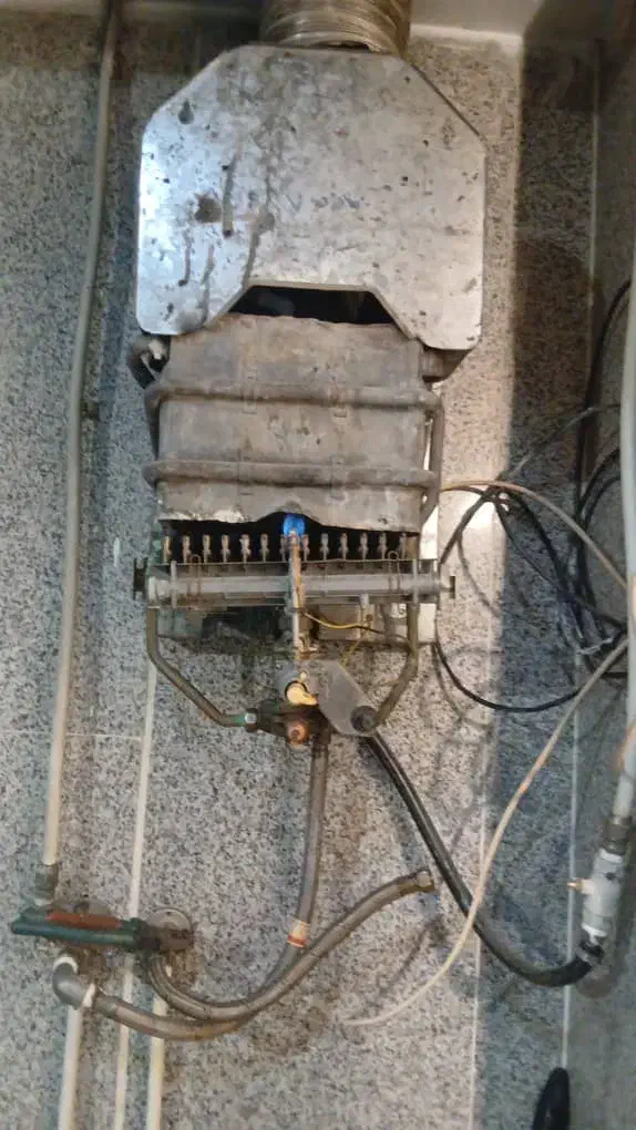 تعمیر کار پکیچ آبگرمکن پمپ آب سرویس|خدمات پیشه و مهارت|اصفهان, شیخ اشراق|دیوار