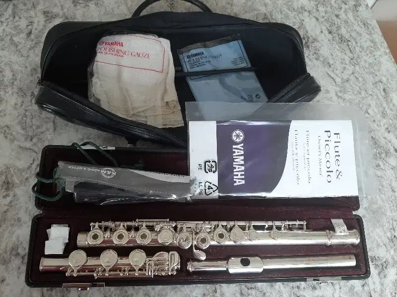 فلوت کلیدی یاماها 471H|سازهای بادی|تهران, فلسطین (میدان انقلاب)|دیوار