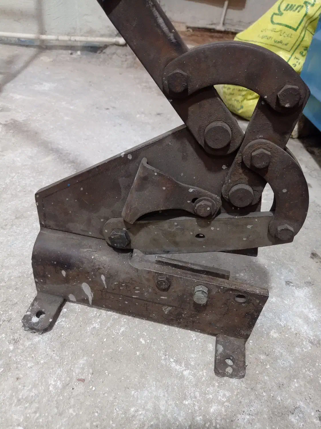 قیچی ورق بر|ابزارآلات|صفادشت, |دیوار