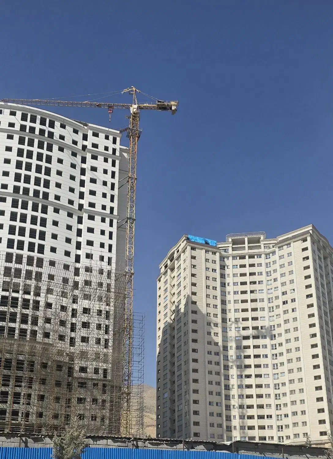 ۱۲۷ متر ۳ خواب برج کامرانیه ، سپاشهر ، مرواریدشهر|پیش‌فروش املاک|تهران, مروارید شهر|دیوار
