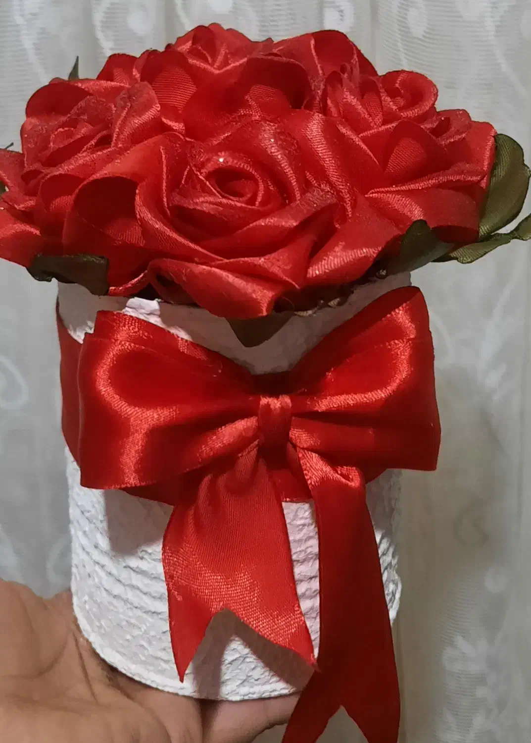 گلهای ربانی قرمز یلدایی|گل مصنوعی|کرج, حصارک بالا|دیوار