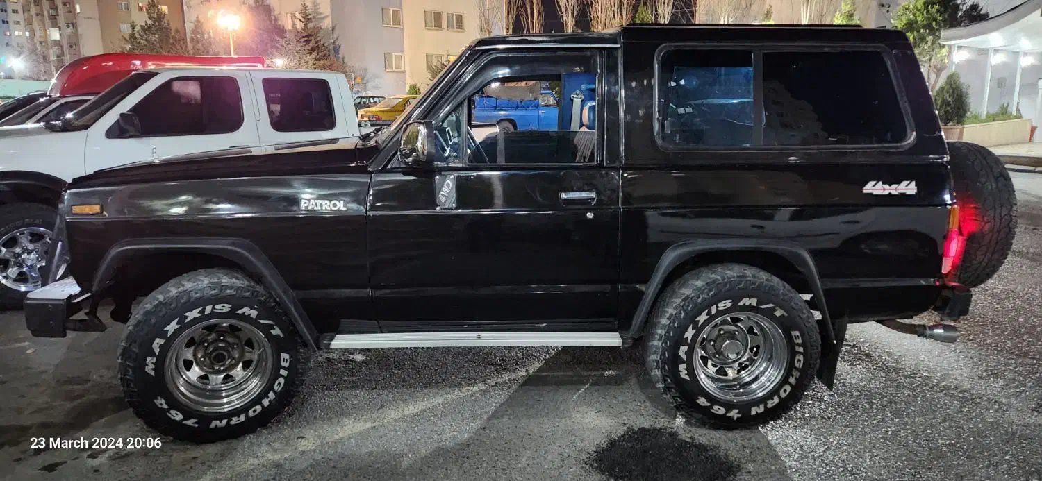 پاترول دو در مشکی مدل 76|خودرو سواری و وانت|رودهن, |دیوار