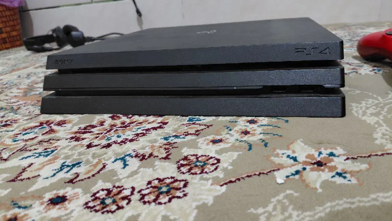 ps4 pro 1t|کنسول، بازی ویدئویی و آنلاین|نهاوند, |دیوار