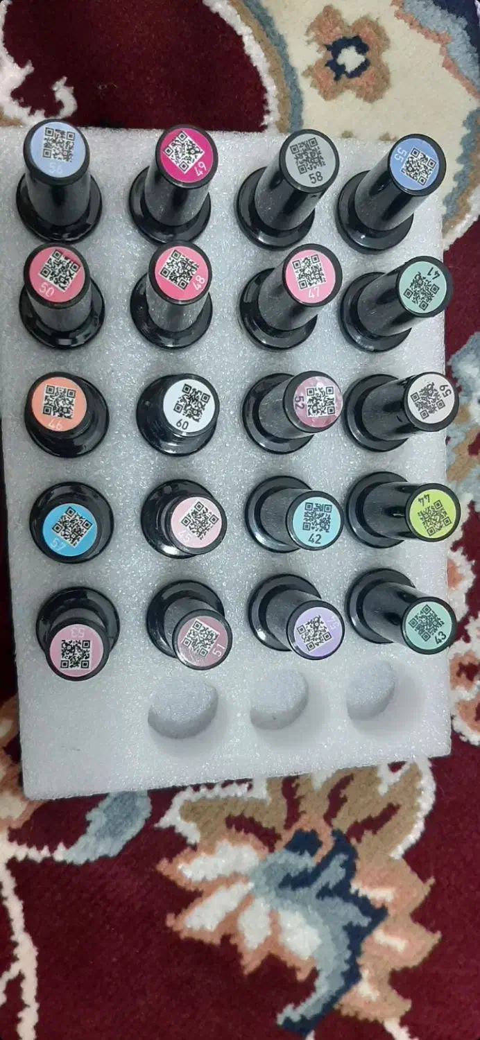 وسایل کاشت ناخن|آرایشی، بهداشتی، درمانی|خرمآباد, |دیوار