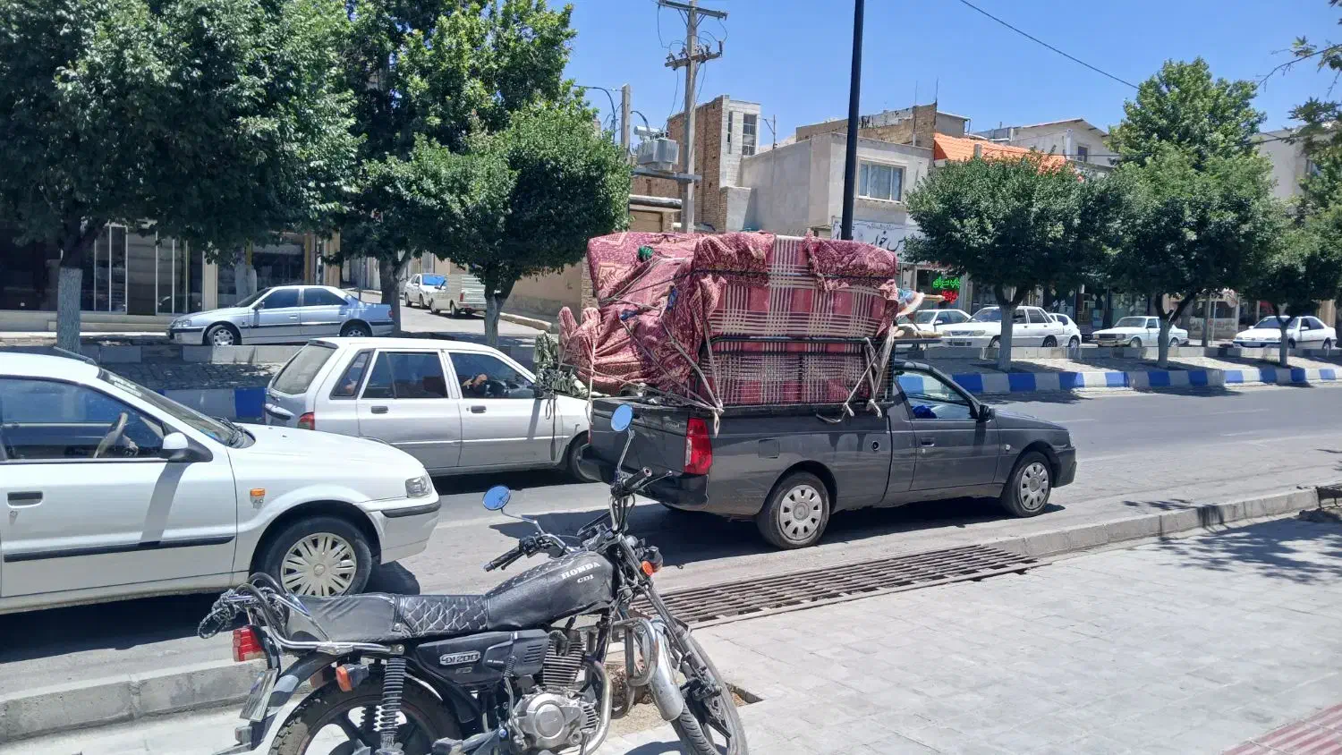 وانت مبلی آریسان،حمل و نقل مبلمان|خدمات حمل و نقل|ملایر, |دیوار
