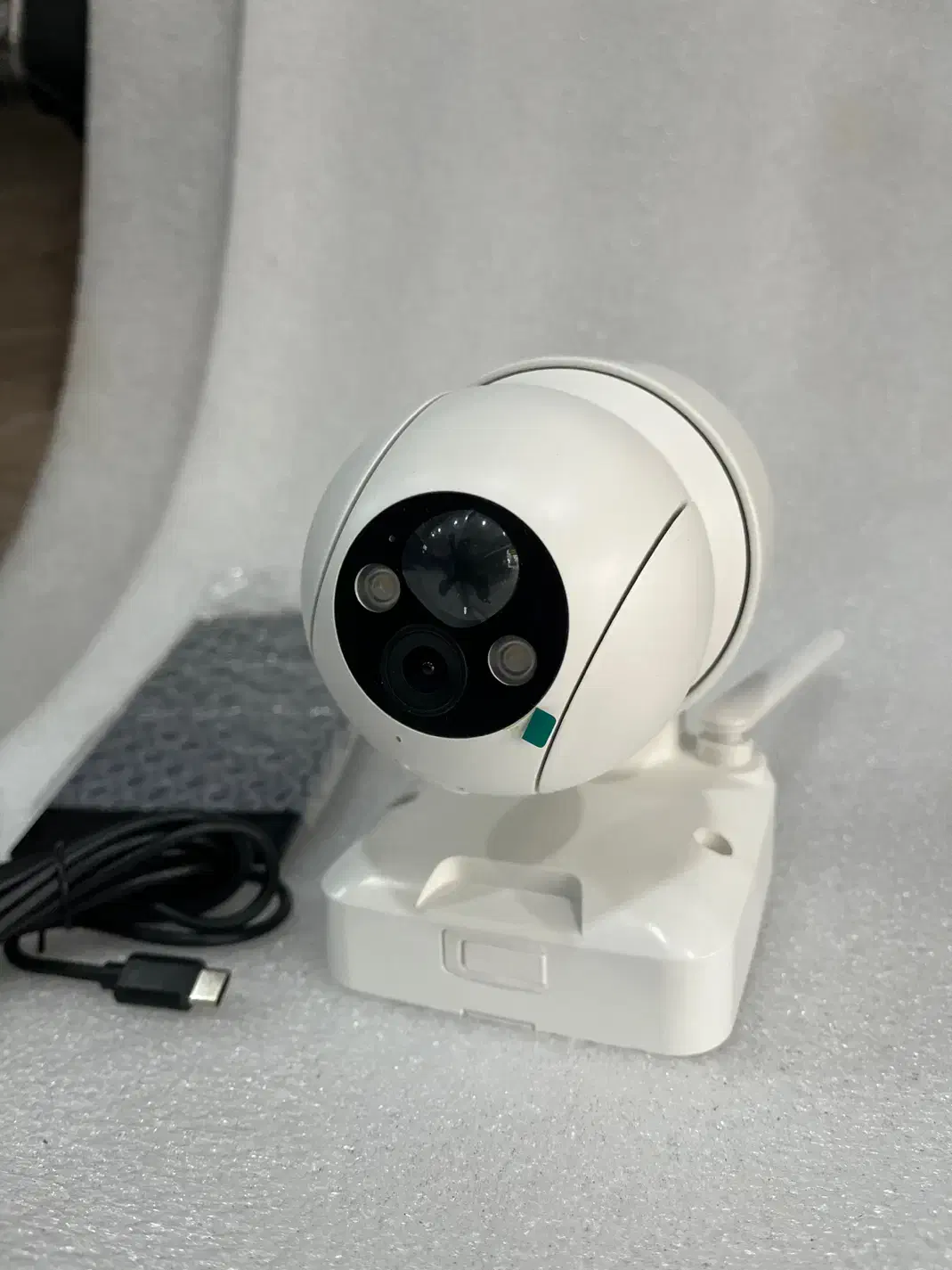 دوربین سولار دید در شب|دوربین مداربسته|رشت, معلم|دیوار