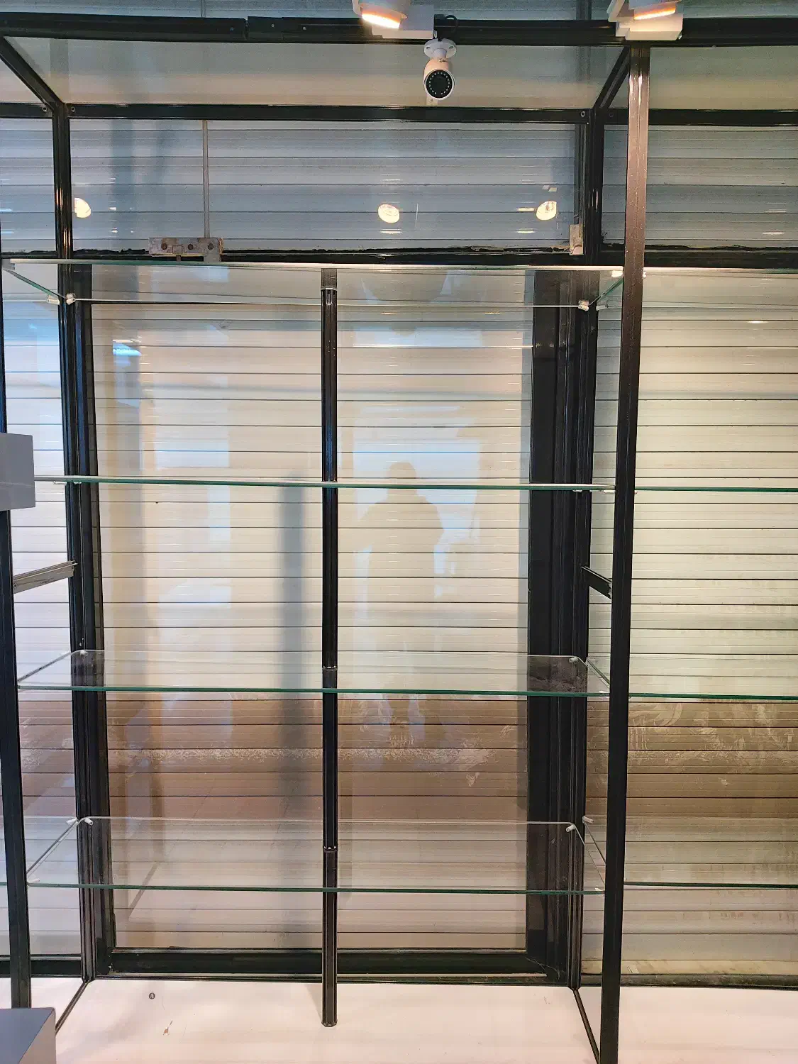 فروش ویترین آلومینیوم|فروشگاه و مغازه|شاهینشهر, بنیاد ازدواج|دیوار