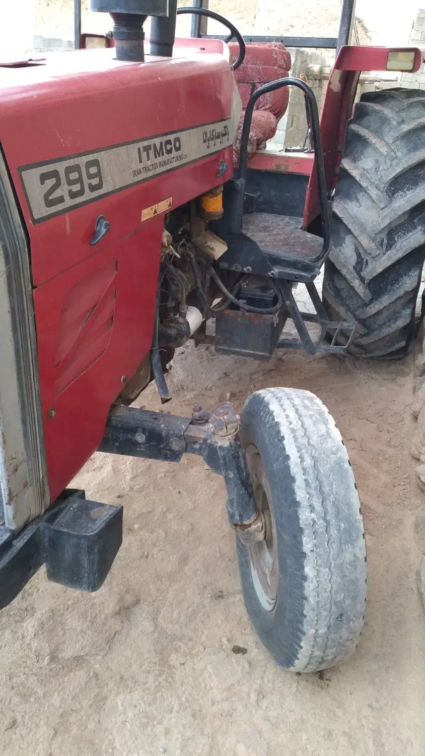 فروش تراکتور ۲۹۹|خودرو سنگین|شاهین دژ, |دیوار