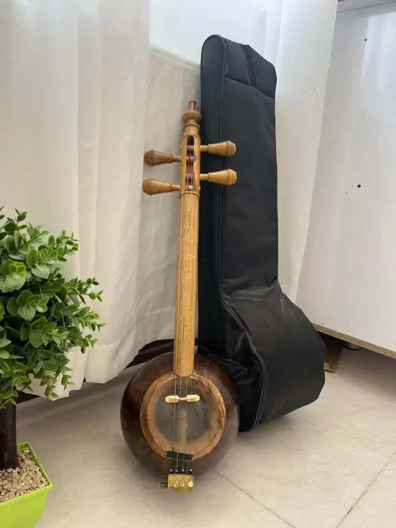 کمانچه|سازهای سنتی|شیراز, شهرک بهشتی|دیوار