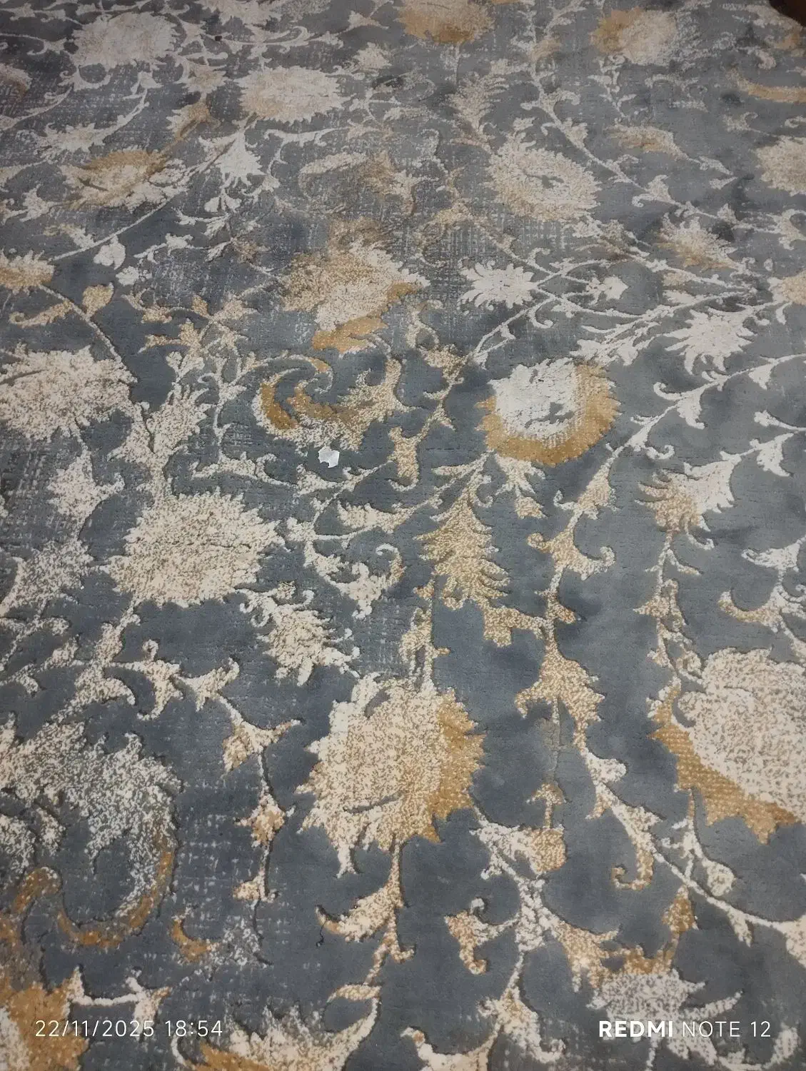 یک جفت فرش 12 متری|فرش|شیروان (خراسان), |دیوار