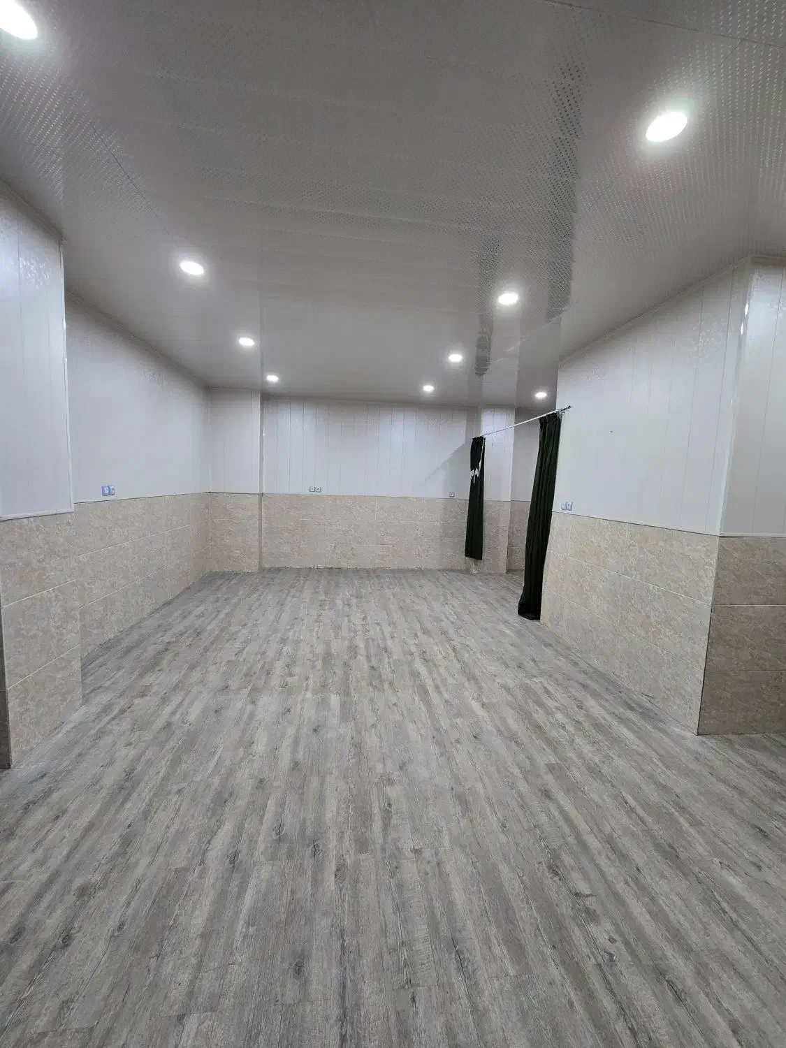 سویت ۵۰ متر اصلی سه راه فرودگاه|اجارهٔ دفتر کار، اتاق اداری، مطب|بوشهر, |دیوار