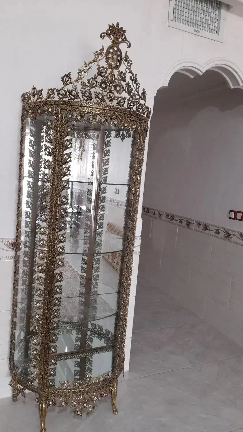 بوفه برنز نیم دایره، سیاه قلم ،با وزن بالا|بوفه، ویترین، کنسول|آبیک, |دیوار