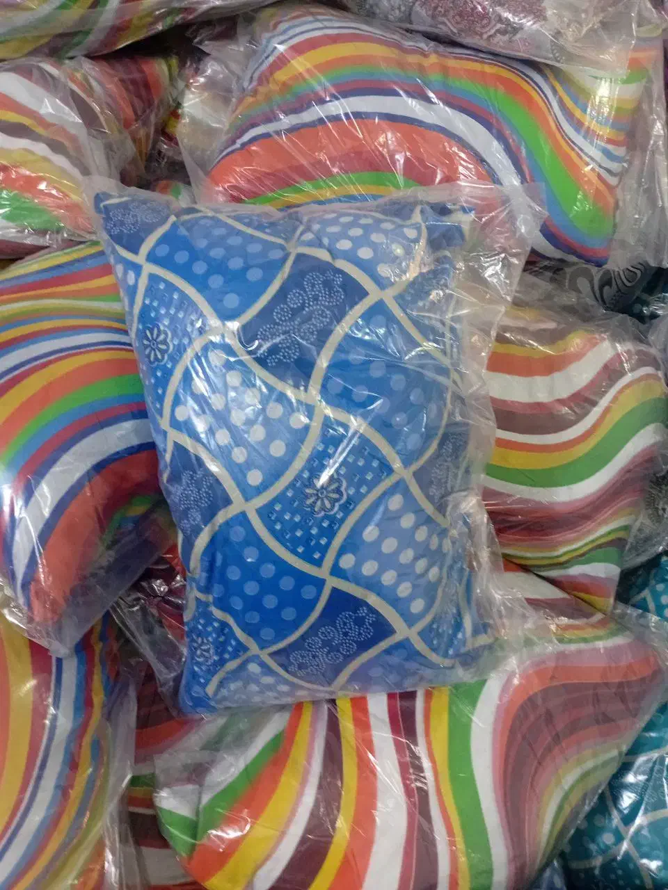 بالش عمده|رختخواب، بالش، پتو|ارومیه, |دیوار