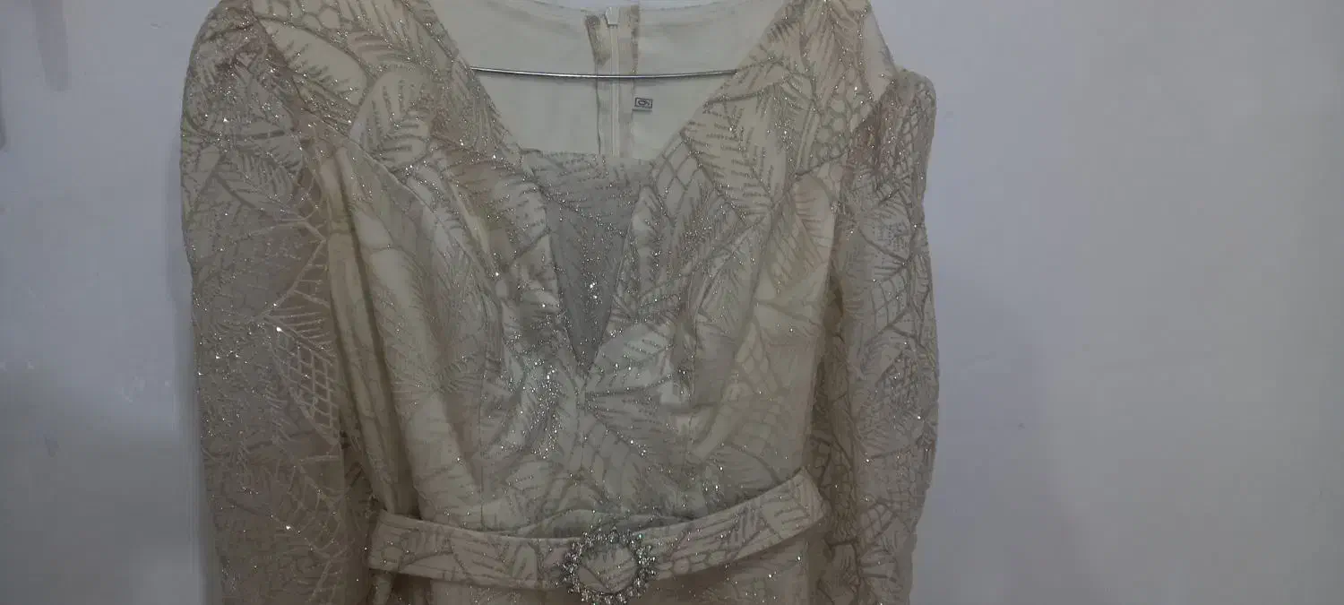 لباس شب زیبا|لباس|سنگر, |دیوار