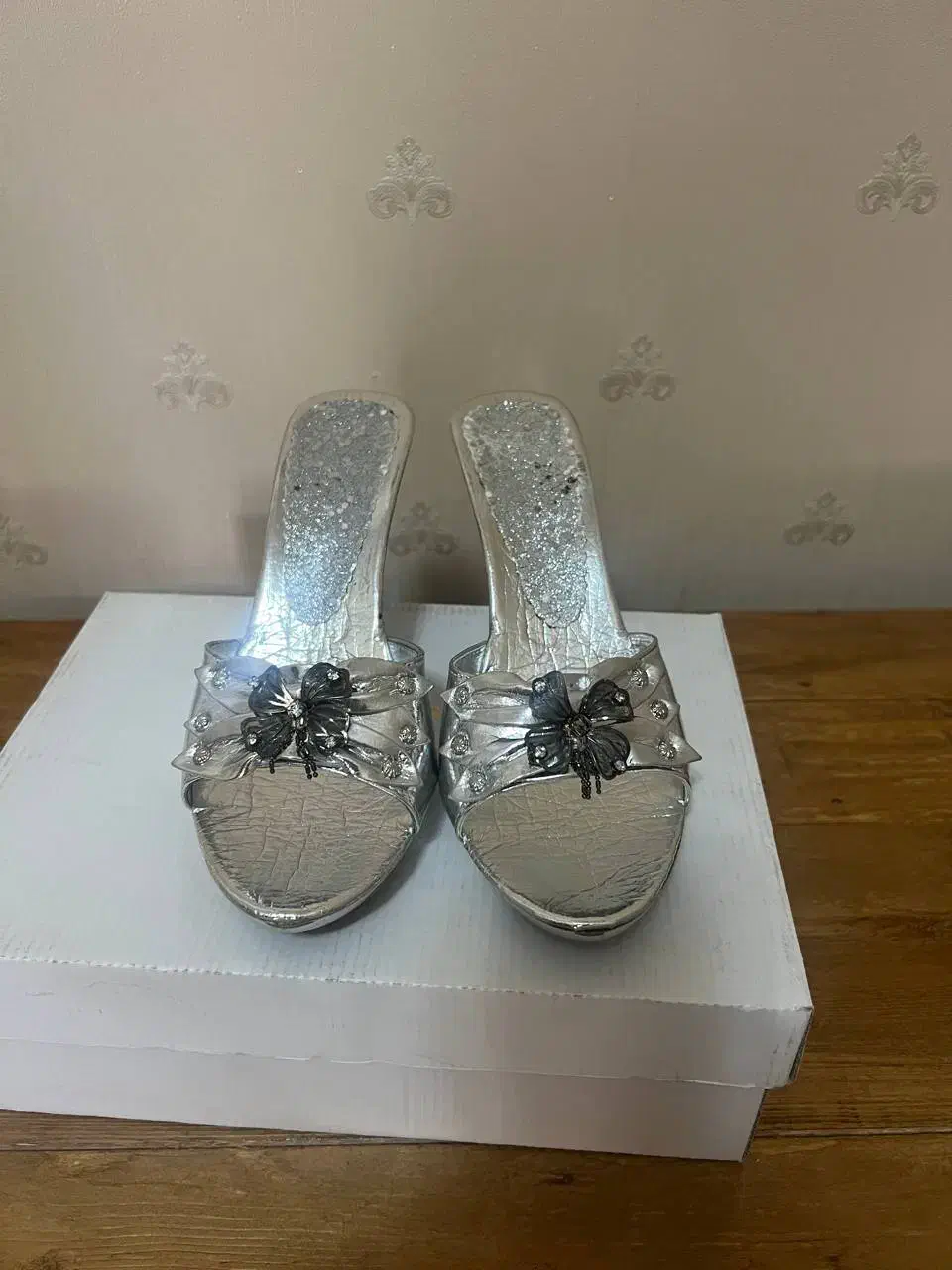 صندل خارجی نو وشیک سایز ۳۸|کیف، کفش، کمربند|تبریز, |دیوار