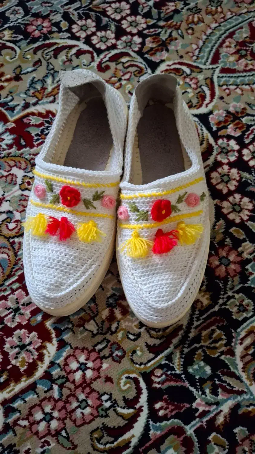 گیوه نو و بسیار زیبا|کیف، کفش، کمربند|زنجان, |دیوار