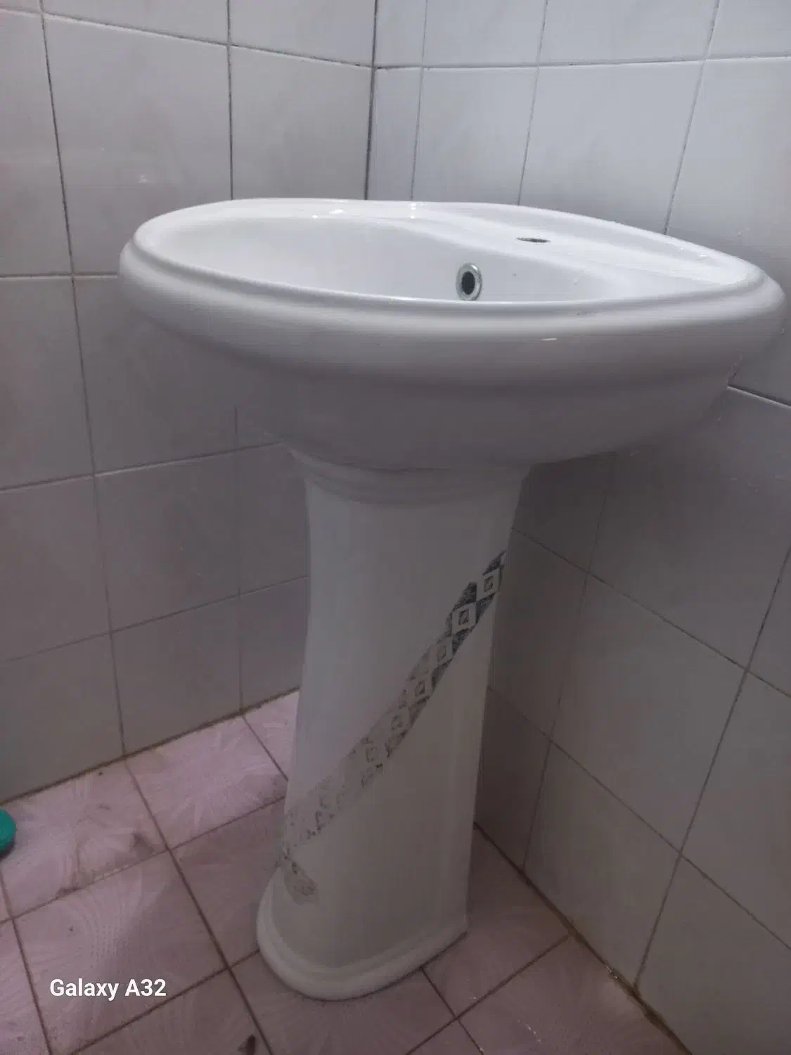 روشویی  چینی|لوازم سرویس بهداشتی|قم, انصارالحسین|دیوار