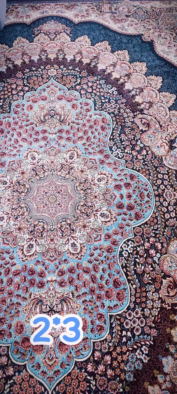 فرش ماشینی دستباف گونه|فرش|شاهین‌شهر, مسکن مهر|دیوار