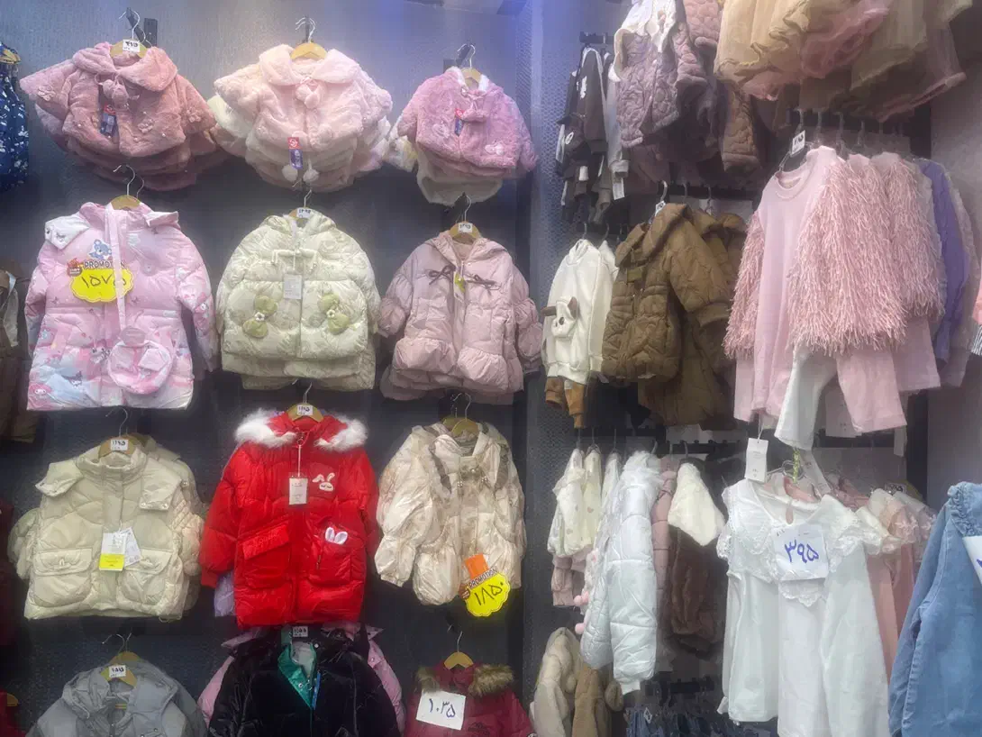 فروش عمده لباس|کفش و لباس بچه|درگهان, |دیوار