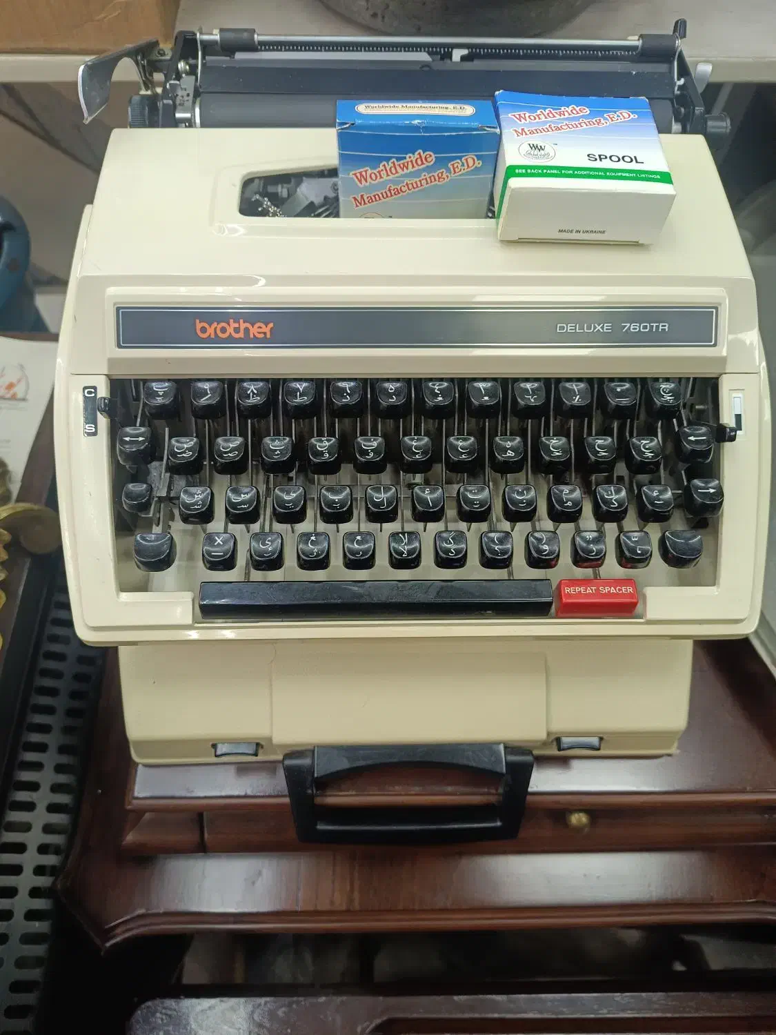 ماشین تایپ برادر|کلکسیون اشیاء عتیقه|تهران, کاج|دیوار