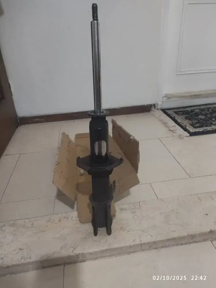 کمک فنر|قطعات یدکی و لوازم جانبی|تهران, جوادیه تهرانپارس|دیوار