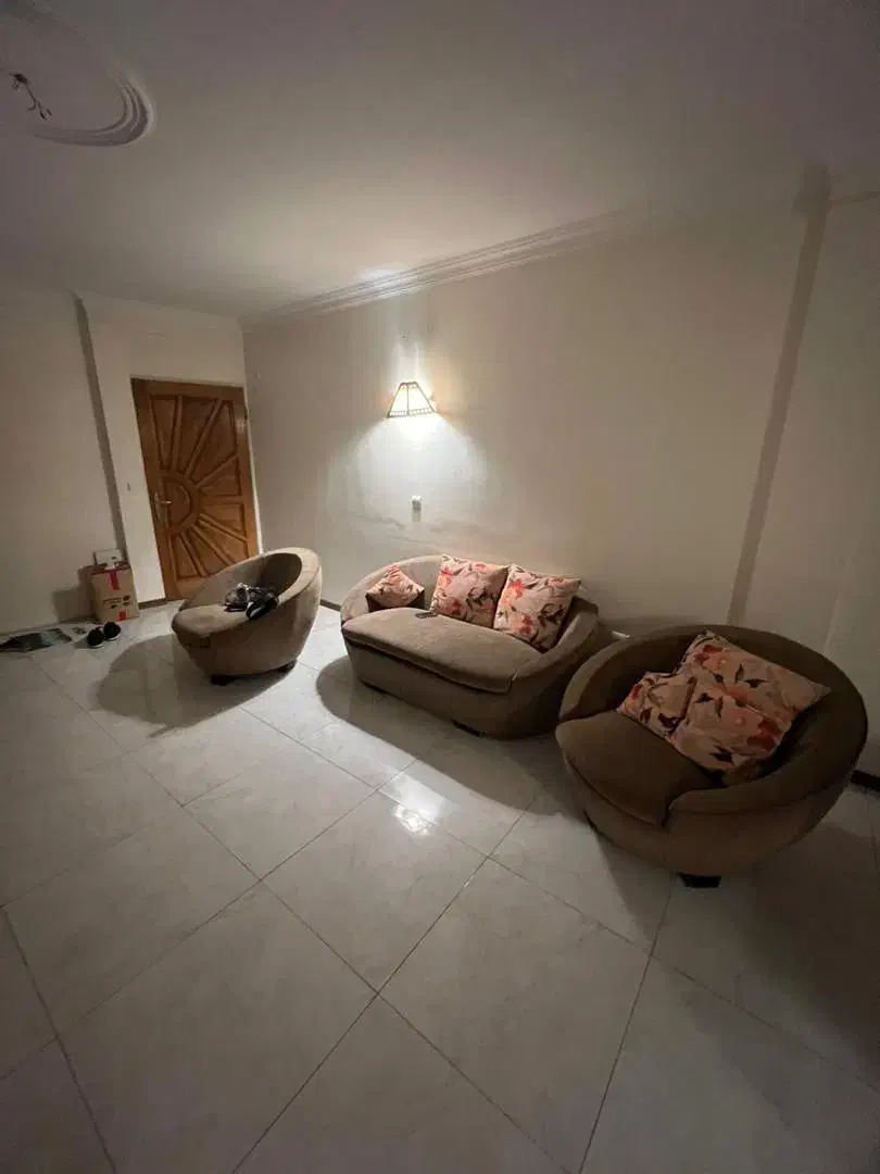 ست مبل ۶ نفره|مبلمان خانگی و میز عسلی|تهران, منیریه|دیوار