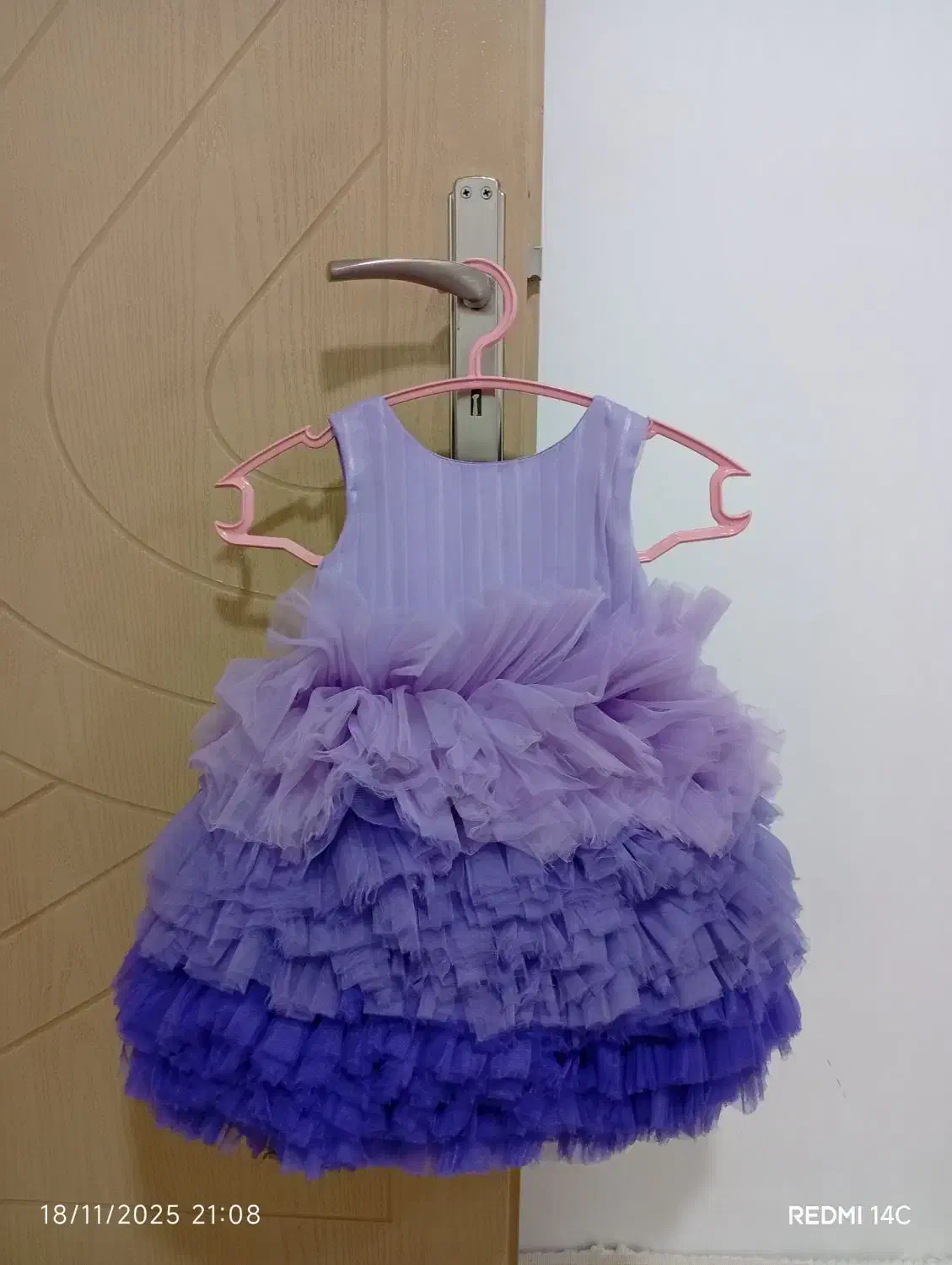 لباس مجلسی زیبا در حد نو  فقط یکبار استفاده شده|لباس|سقز, |دیوار