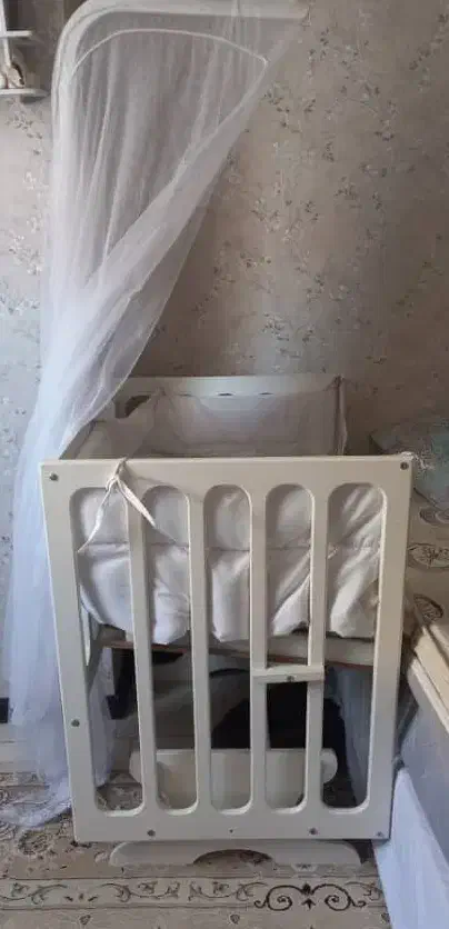 تخت کنار مادر|تخت و صندلی بچه|پرند, فاز ۵|دیوار