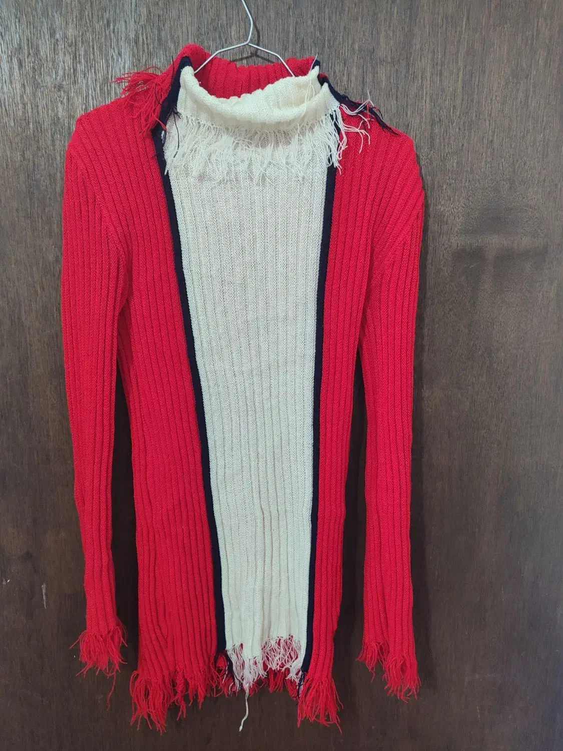 لباس زمستونی|لباس|خوسف, |دیوار