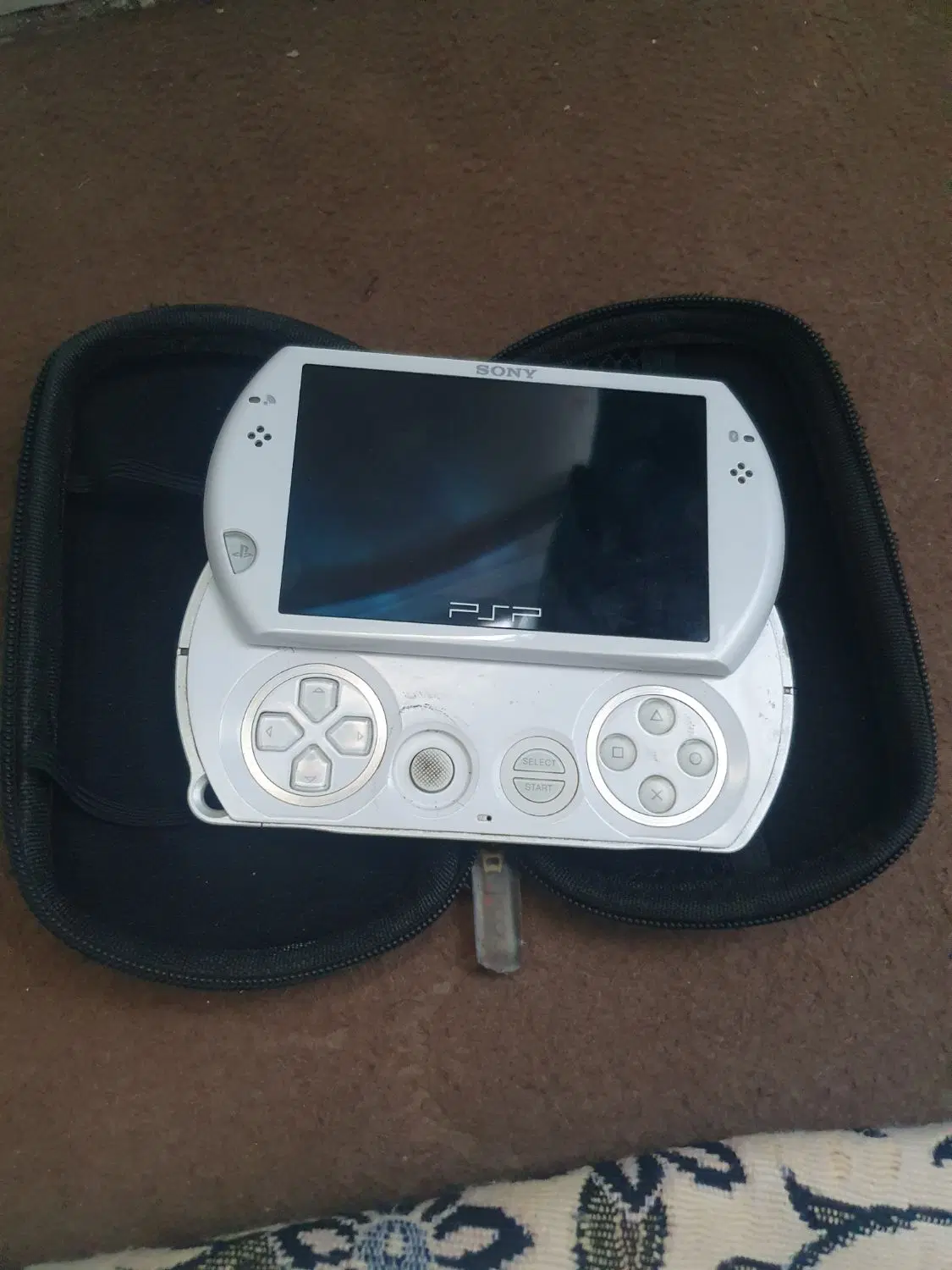 psp go|کنسول، بازی ویدئویی و آنلاین|تهران, شهرک ولیعصر جنوبی|دیوار