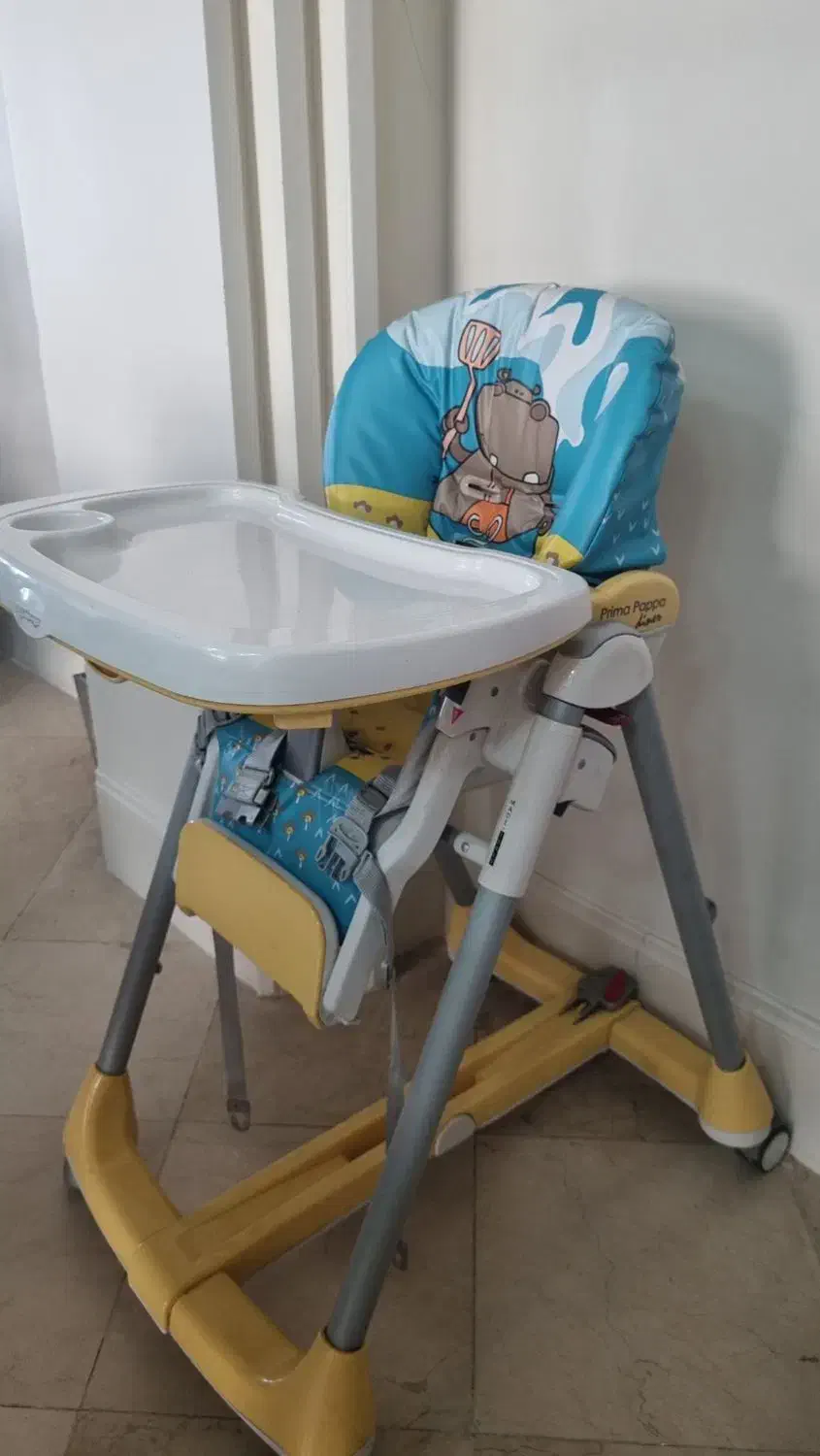 صندلی غذای کودک ایتالیایی اصل|تخت و صندلی بچه|تهران, تهرانپارس جنوبی|دیوار