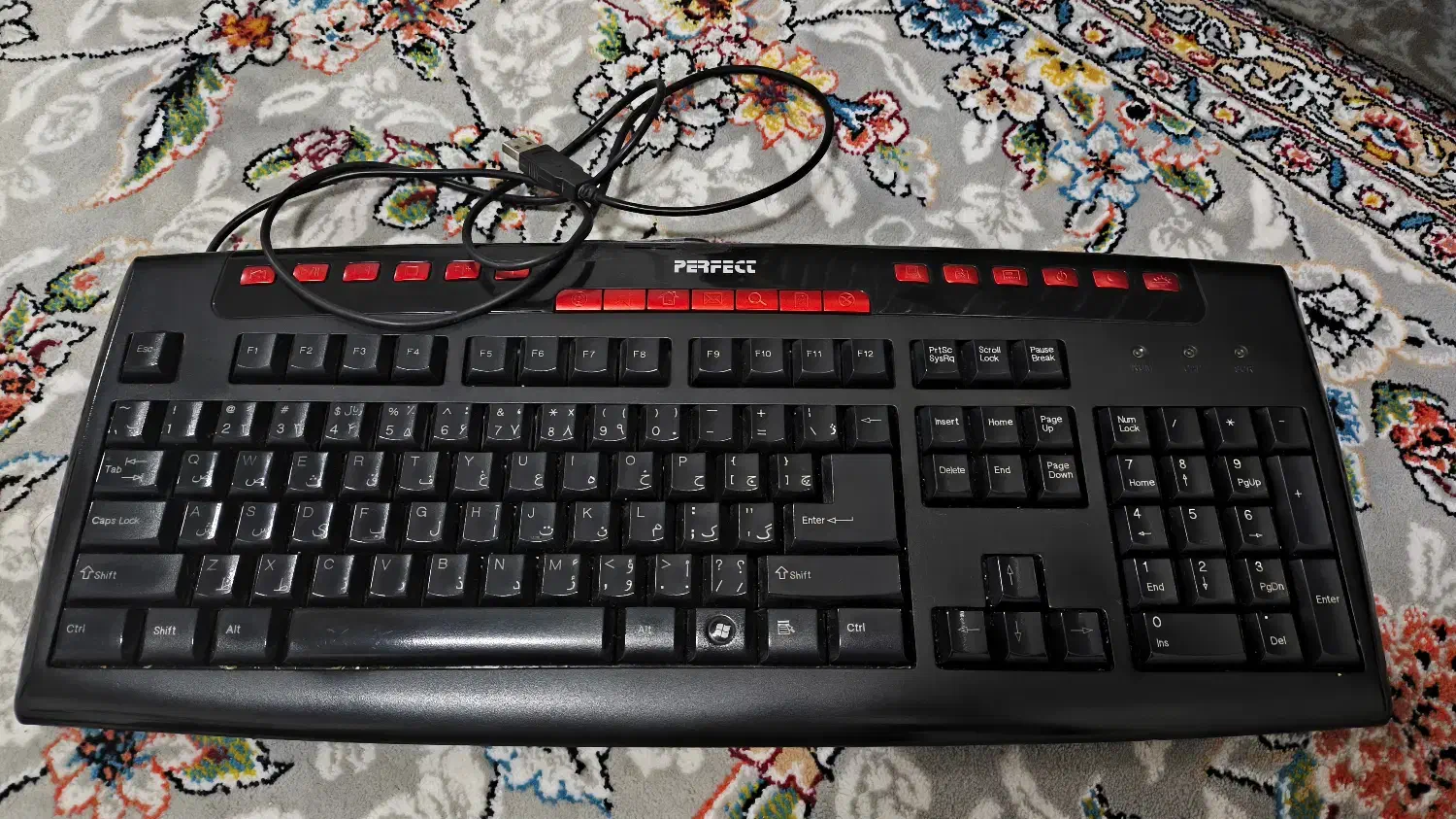 مجموعه وسایل خانگی|گیتار، بیس، امپلیفایر|بوکان, |دیوار