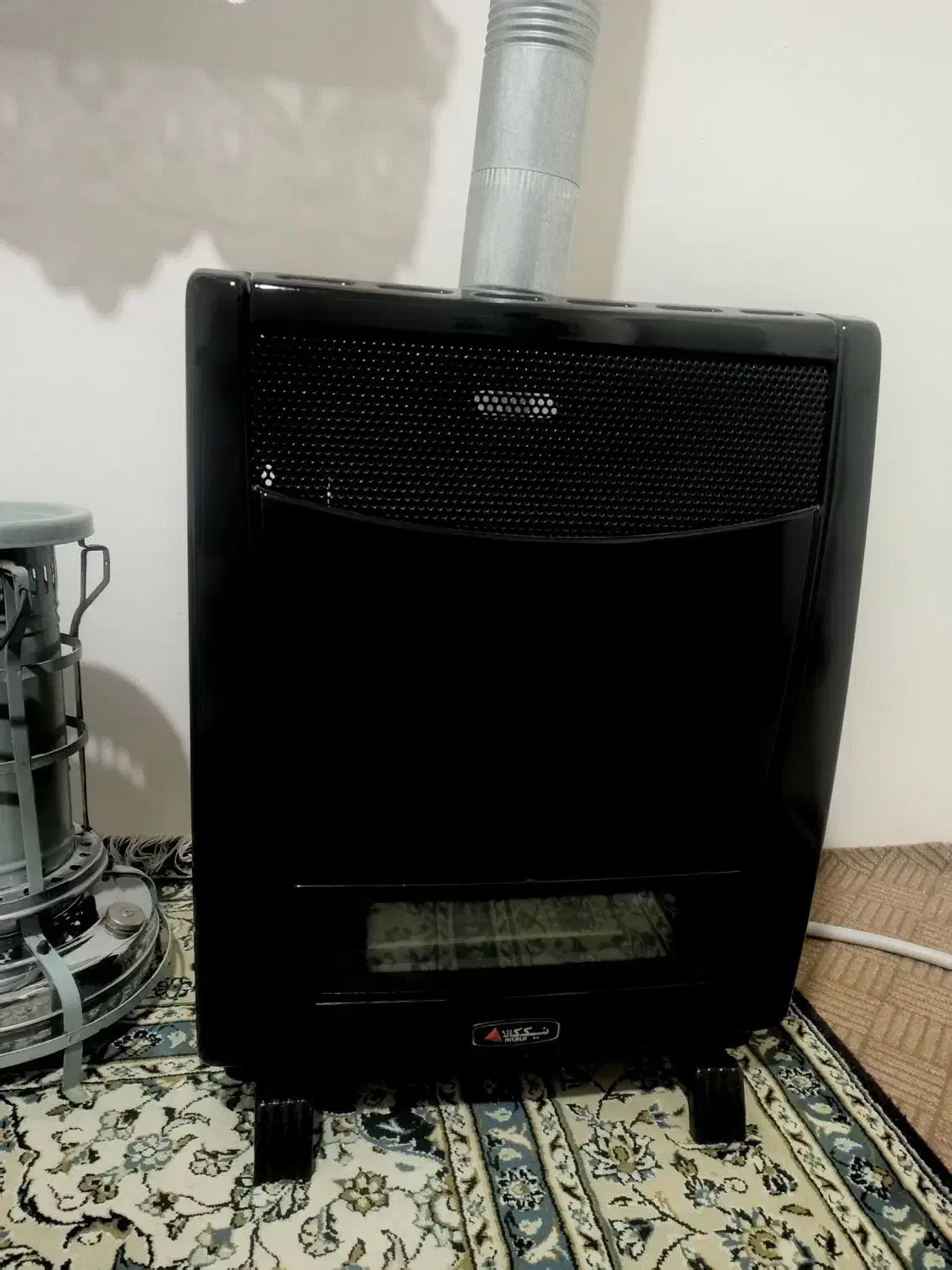 بخاری کوچیک نیک کالا|بخاری، هیتر، شومینه|یزد, |دیوار