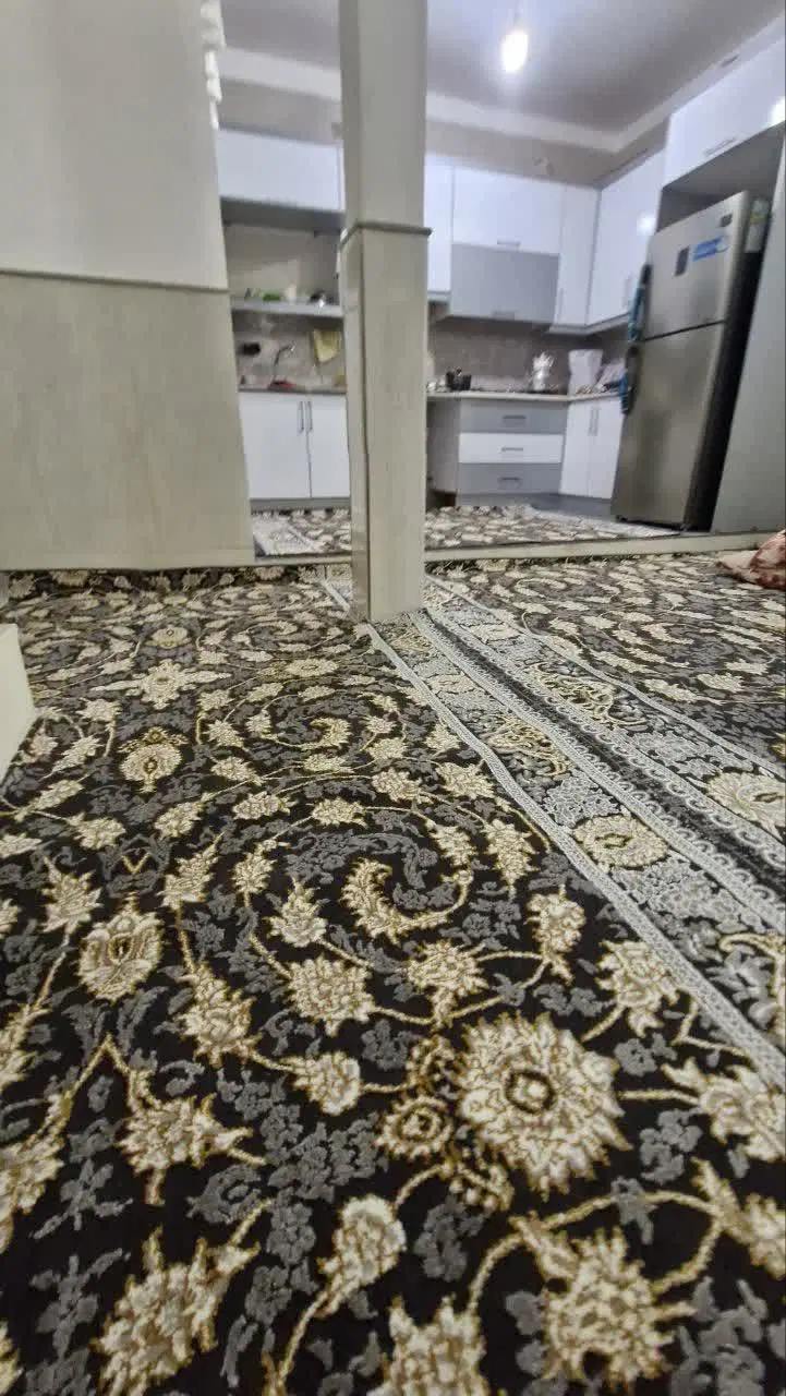 حراج کناره فرش شیک به قیمت تولیدی|فرش|تهران, اباذر|دیوار