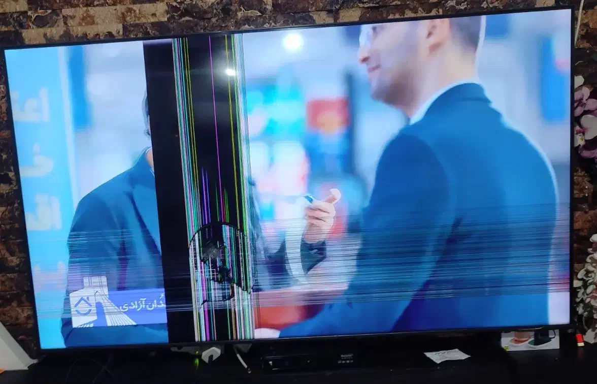 تلویزیون|تلویزیون و پروژکتور|گالیکش, |دیوار