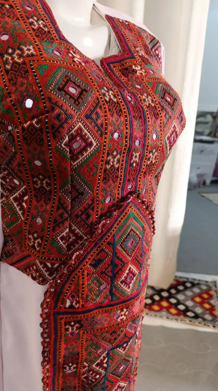 آموزش تخصصی و ب روز خیاطی کاملا تضمینی ب سبک اسان|خدمات آموزشی|زاهدان, |دیوار