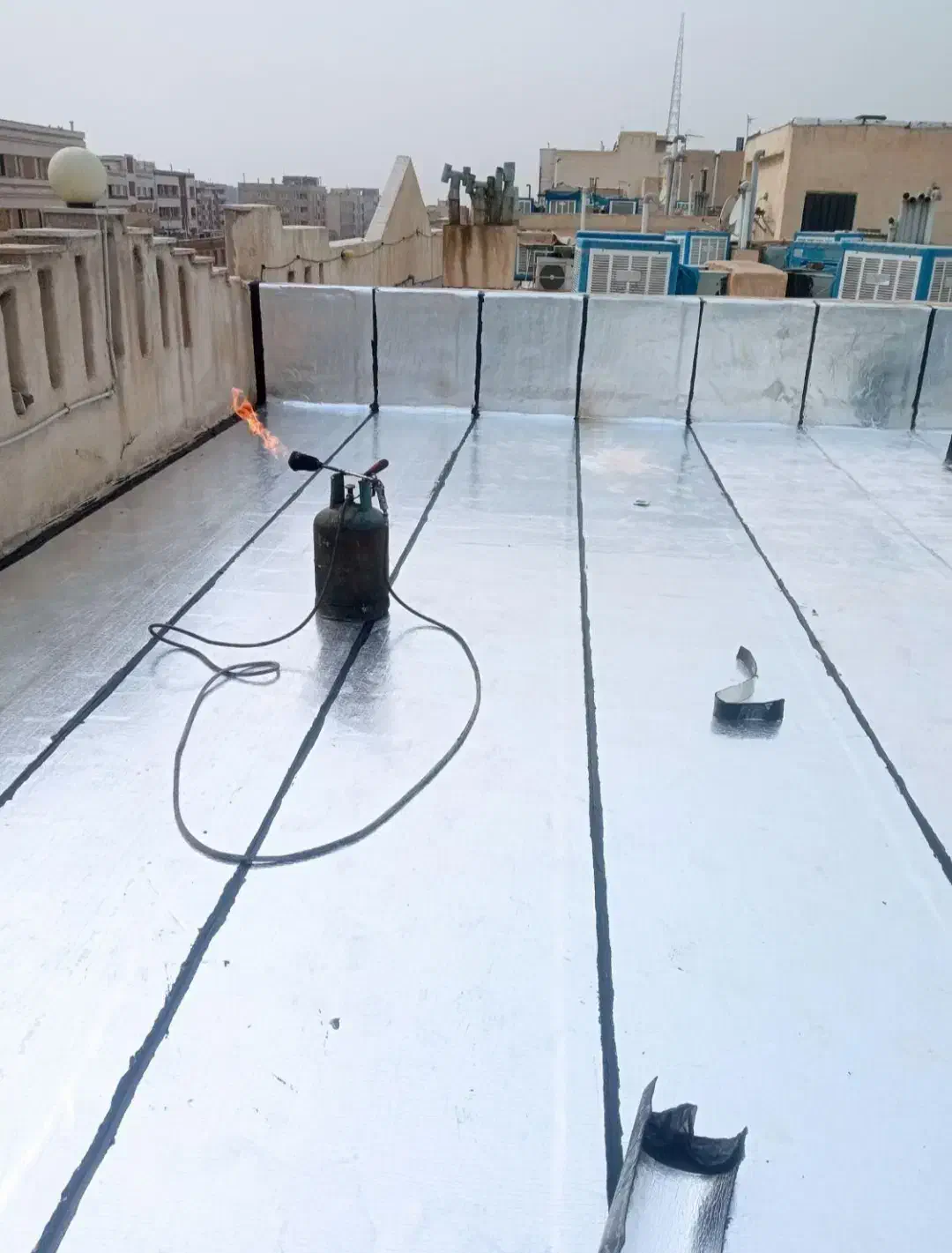 پخش و نصب ایزوگام نقدواقساط بلند مدت باضمانت۲۰سال|خدمات پیشه و مهارت|قزوین, |دیوار