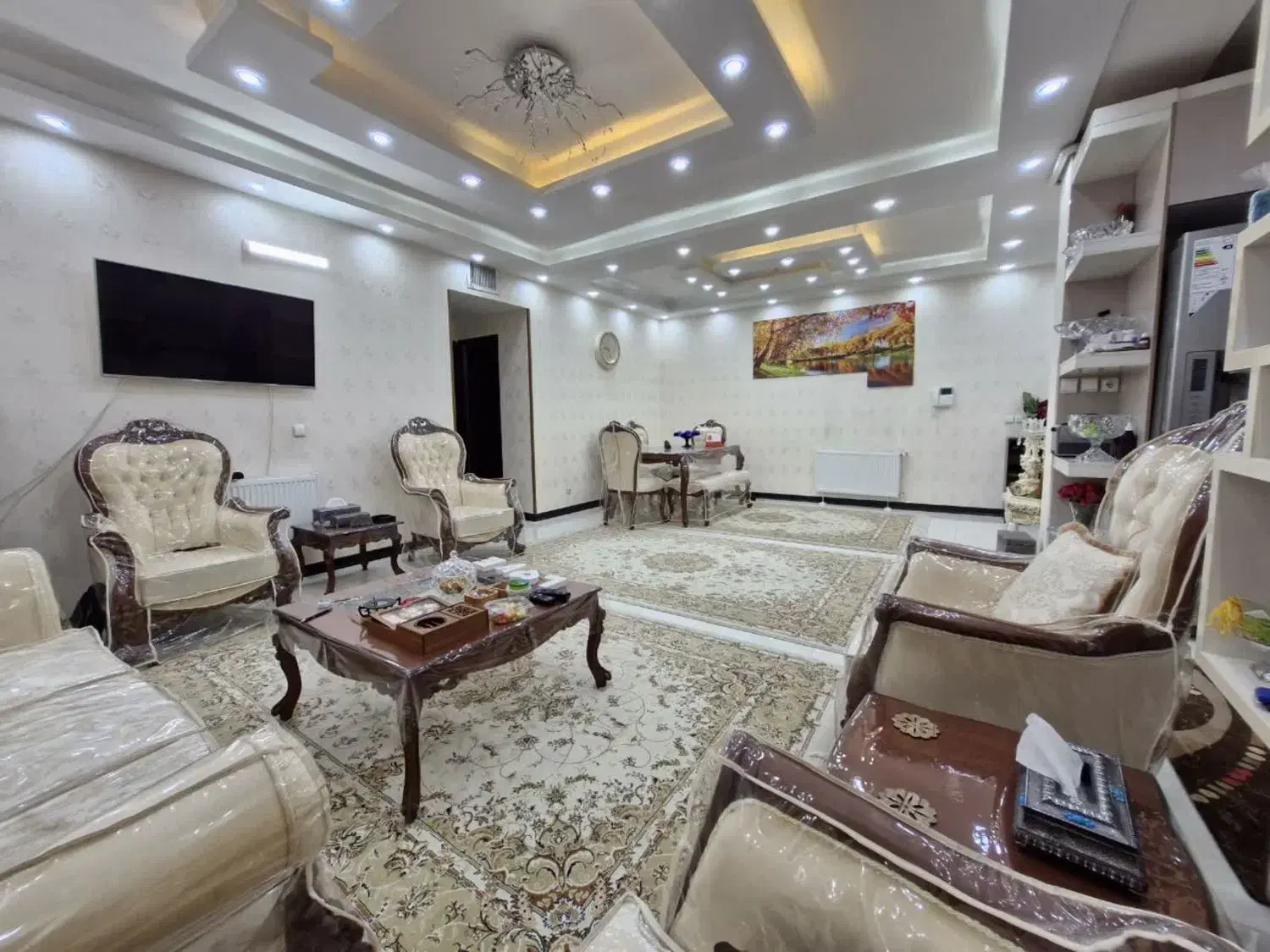 ۱۹۰ متر تکواحدی /۳ خواب فول/خیابان انقلاب|اجارهٔ آپارتمان|خرم‌آباد, |دیوار